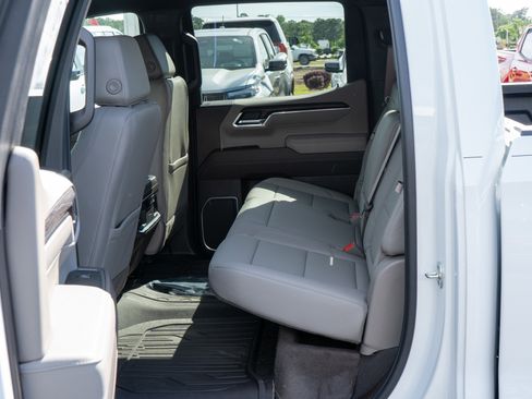 New 2026 GMC Sierra 1500 SLT AWD/4WD image 29