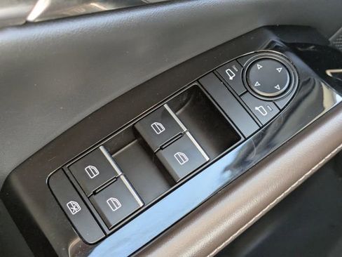 Certified 2025 MAZDA CX-30 2.5 Turbo w/ Premium Package image 19