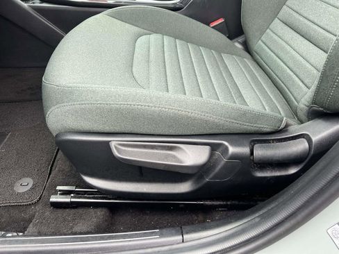 Used 2025 Kia K4 EX image 16