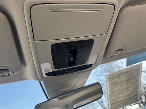 Certified 2024 Honda Civic Touring image 32