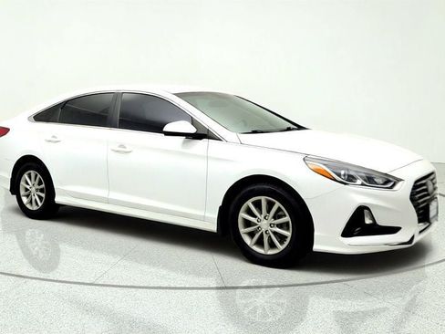 Used 2019 Hyundai Sonata SE FWD image 3