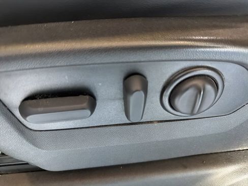 Used 2022 Chevrolet Silverado 2500 High Country w/ Z71 Off-Road Package AWD/4WD image 14