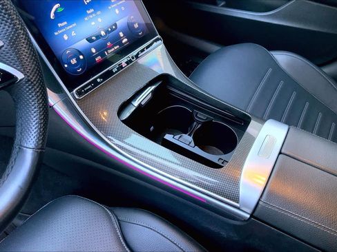 Used 2023 Mercedes-Benz C 300 Sedan image 17