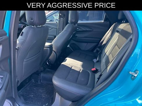 Used 2021 Chevrolet TrailBlazer RS w/ Sun and Liftgate Package AWD/4WD image 18