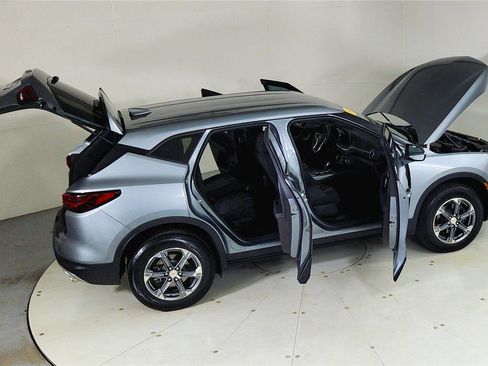 Used 2024 Chevrolet Blazer LT image 27