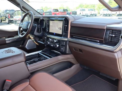 New 2026 Ford F350 King Ranch w/ FX4 Off-Road Package AWD/4WD image 42
