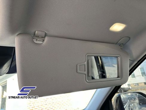 Used 2022 Hyundai Palisade SEL w/ Premium Package image 34