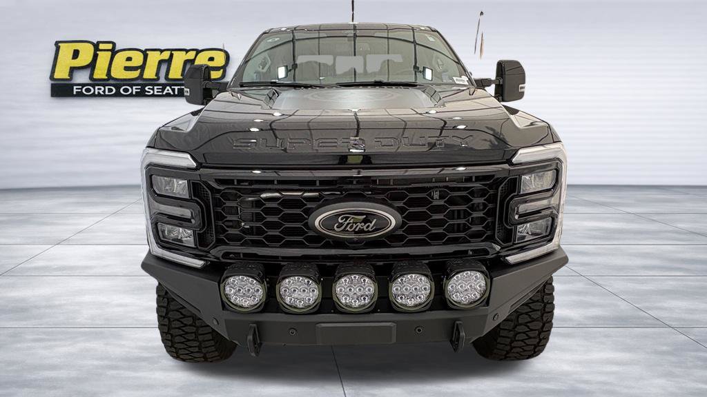 New 2026 Ford F250 Lariat w/ Black Appearance Package AWD/4WD image 7