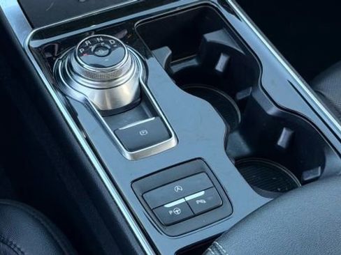 Used 2019 Ford Edge Titanium w/ Equipment Group 301A image 36