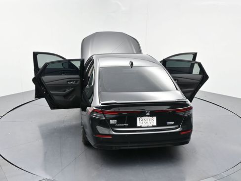 Used 2025 Honda Accord Touring image 23