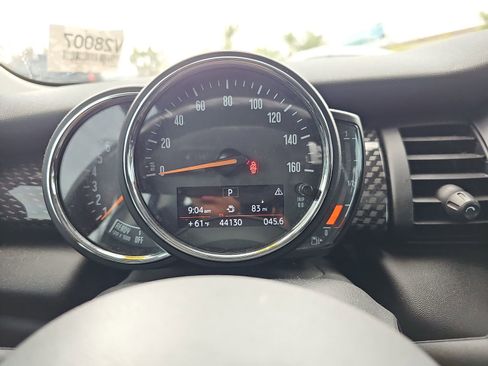 Used 2019 MINI Cooper S FWD image 10