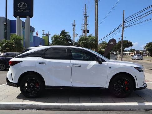 Used 2026 Lexus RX 500h F Sport image 4