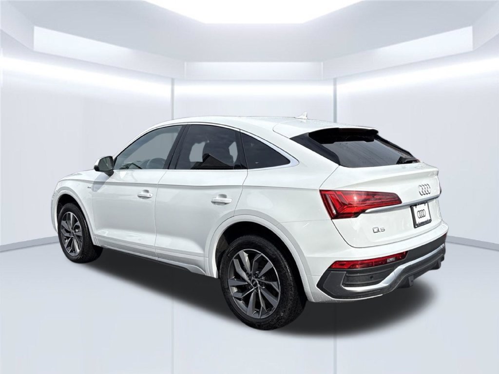 Certified 2024 Audi Q5 2.0T Premium Plus w/ Premium Plus Package AWD/4WD image 4