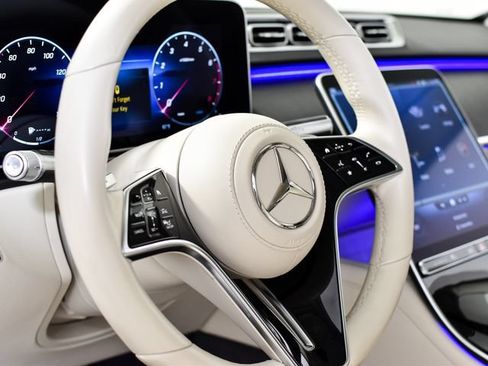 Certified 2023 Mercedes-Benz S 580 4MATIC Sedan image 23
