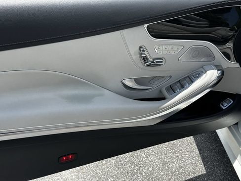 Used 2017 Mercedes-Benz S 550 Cabriolet image 11