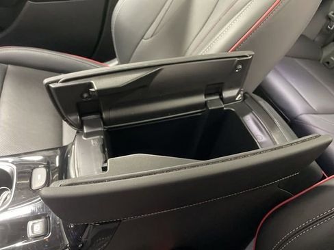 Used 2023 Buick Envision Essence w/ Sport Touring Package image 21