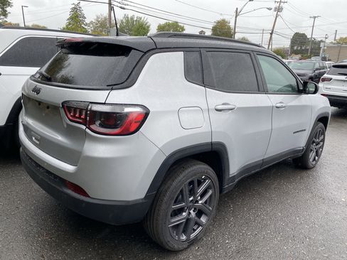 New 2026 Jeep Compass Limited image 7