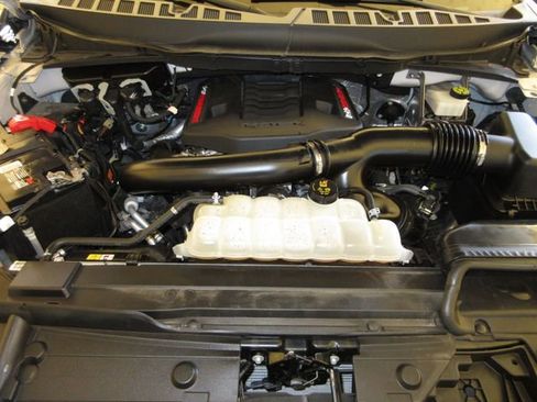 Certified 2023 Ford F150 Raptor image 28