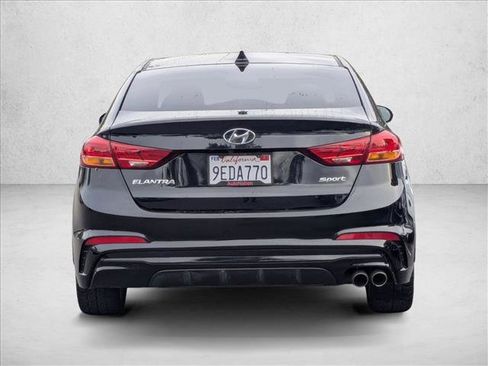 Used 2017 Hyundai Elantra Sport image 7