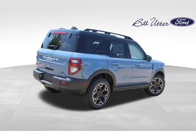 New 2026 Ford Bronco Sport Outer Banks w/ Outer Banks Tech Package+ AWD/4WD image 3