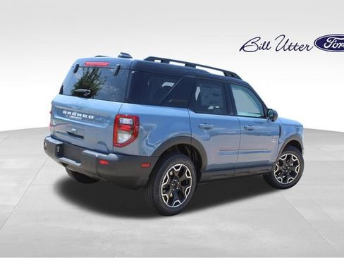New 2026 Ford Bronco Sport Outer Banks w/ Outer Banks Tech Package+ AWD/4WD image 3