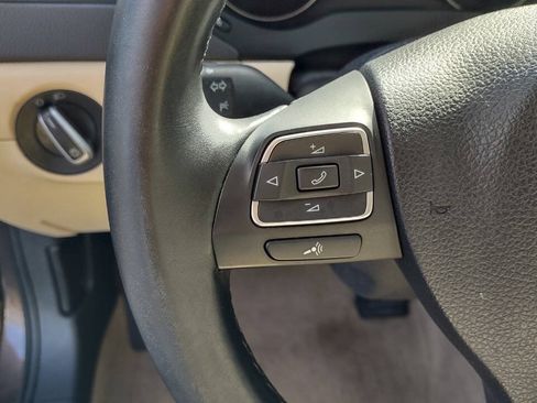 Used 2012 Volkswagen Jetta SE FWD image 15