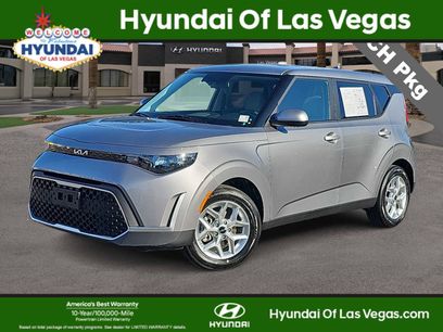 Used 2025 Kia Soul LX w/ LX Technology Package