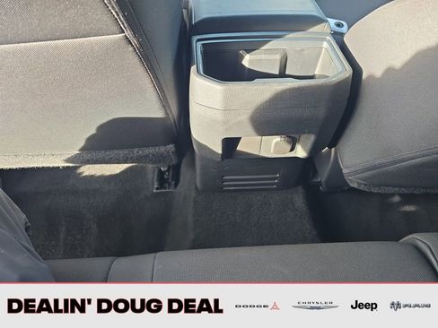 Used 2024 Toyota Tacoma TRD Off-Road image 25