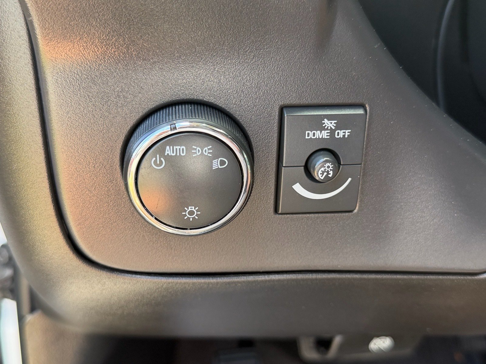 Used 2024 Chevrolet Express 3500 LT w/ LT Preferred Equipment Group RWD image 25