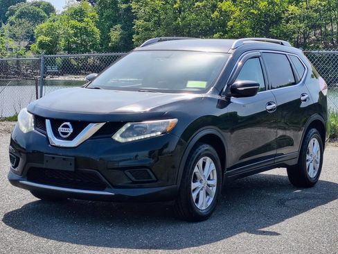Used 2015 Nissan Rogue SV AWD/4WD image 3