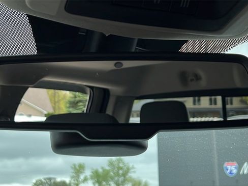 Used 2016 RAM 1500 Big Horn image 19