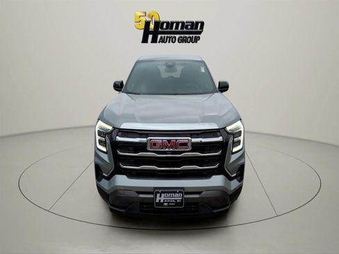 Used 2025 GMC Terrain Elevation image 8