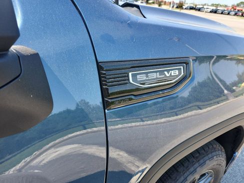 New 2026 GMC Sierra 1500 Elevation image 7