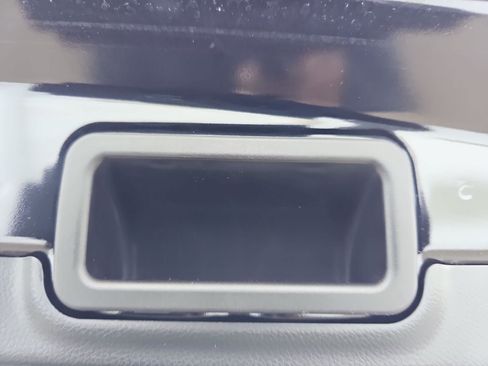 Certified 2025 Subaru Crosstrek 2.5i Premium AWD/4WD image 16
