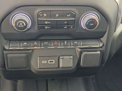 Used 2023 Chevrolet Silverado 1500 Custom RWD image 20