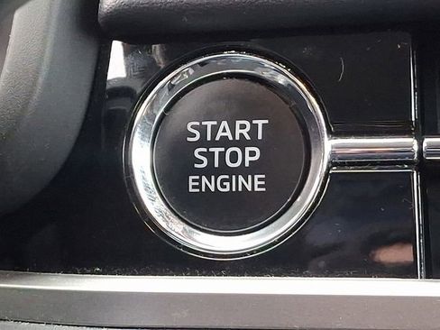 Used 2022 Mitsubishi Outlander SEL image 28