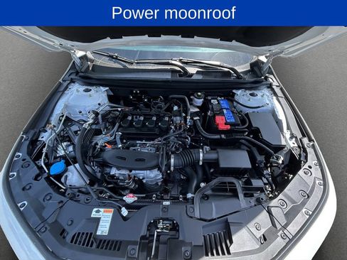 Used 2025 Honda Accord SE image 10