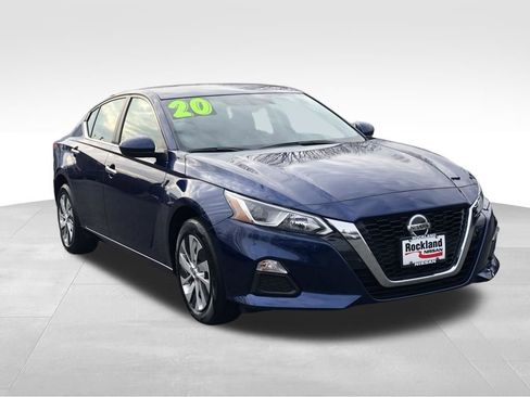 Certified 2020 Nissan Altima 2.5 S w/ Driver Assist Package AWD/4WD image 3