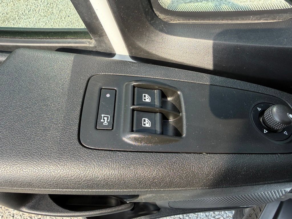 Used 2023 RAM ProMaster 2500 FWD image 22