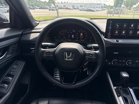 Used 2023 Honda Accord Sport image 21