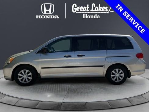 Used 2009 Honda Odyssey LX image 3