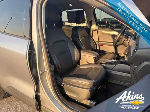 Used 2022 Ford Escape SEL FWD image 18