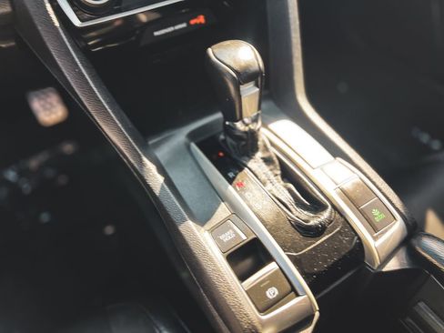 Used 2020 Honda Civic Sport image 19
