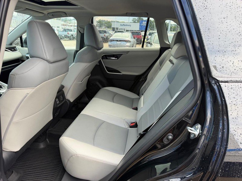 Used 2025 Toyota RAV4 XLE Premium w/ Weather Package AWD/4WD image 9