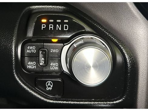 Used 2022 RAM 1500 Laramie AWD/4WD image 36