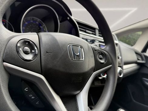 Used 2017 Honda Fit LX image 20