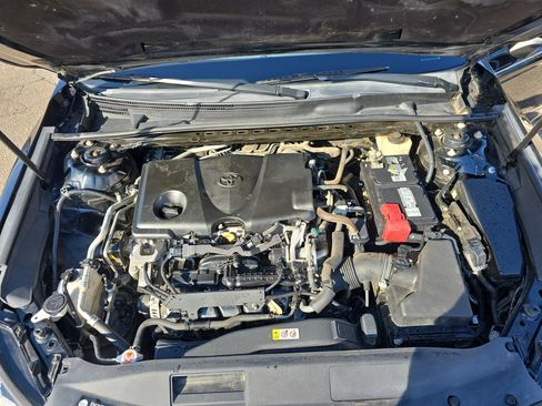 Used 2018 Toyota Camry SE image 33