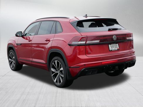 Used 2025 Volkswagen Atlas Cross Sport SEL R-Line AWD/4WD image 5