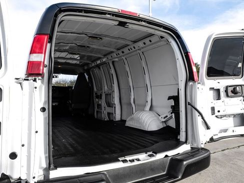 Used 2022 Chevrolet Express 2500 Extended w/ Driver Convenience Package image 46