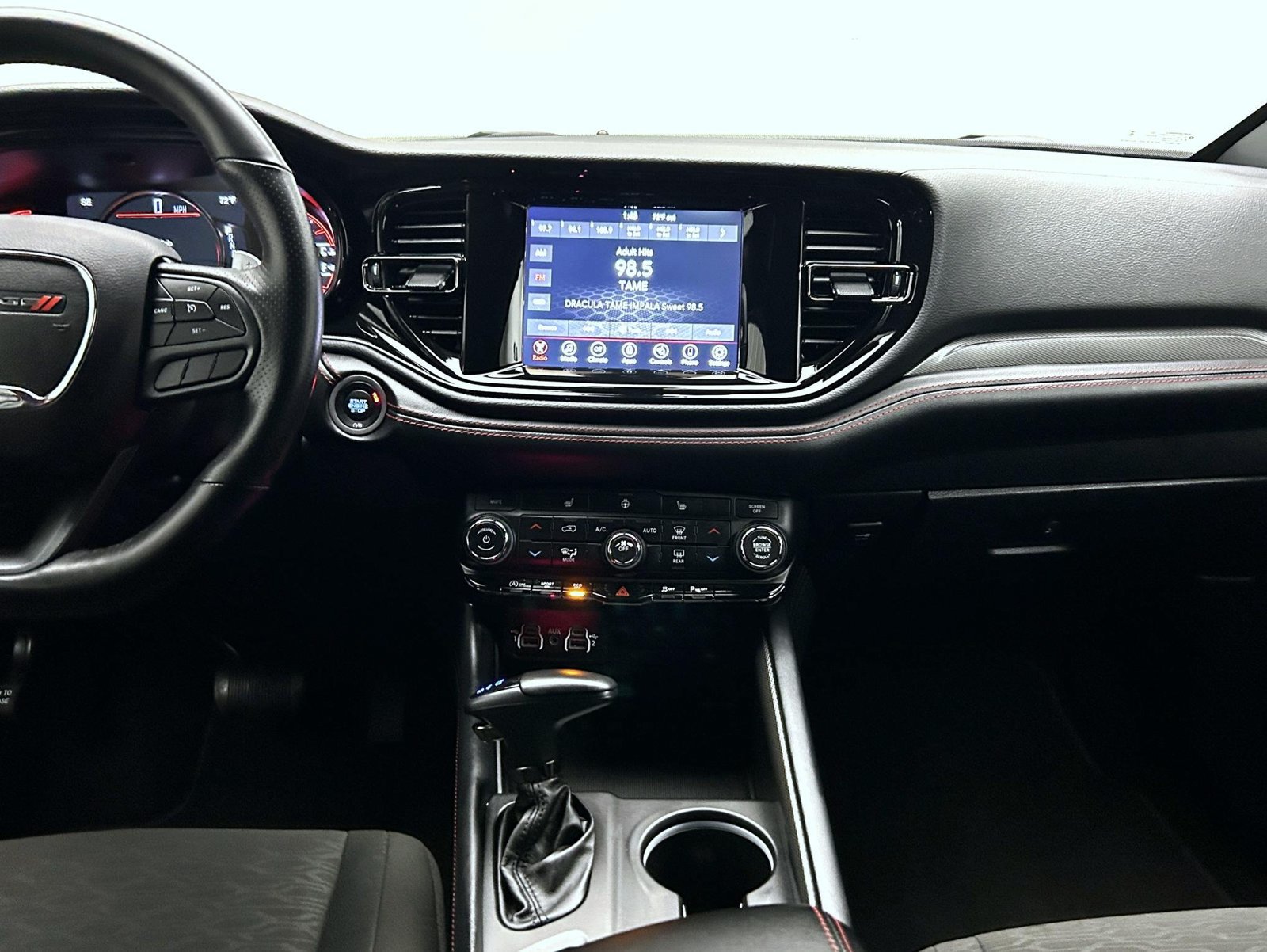 Used 2023 Dodge Durango GT AWD/4WD image 13